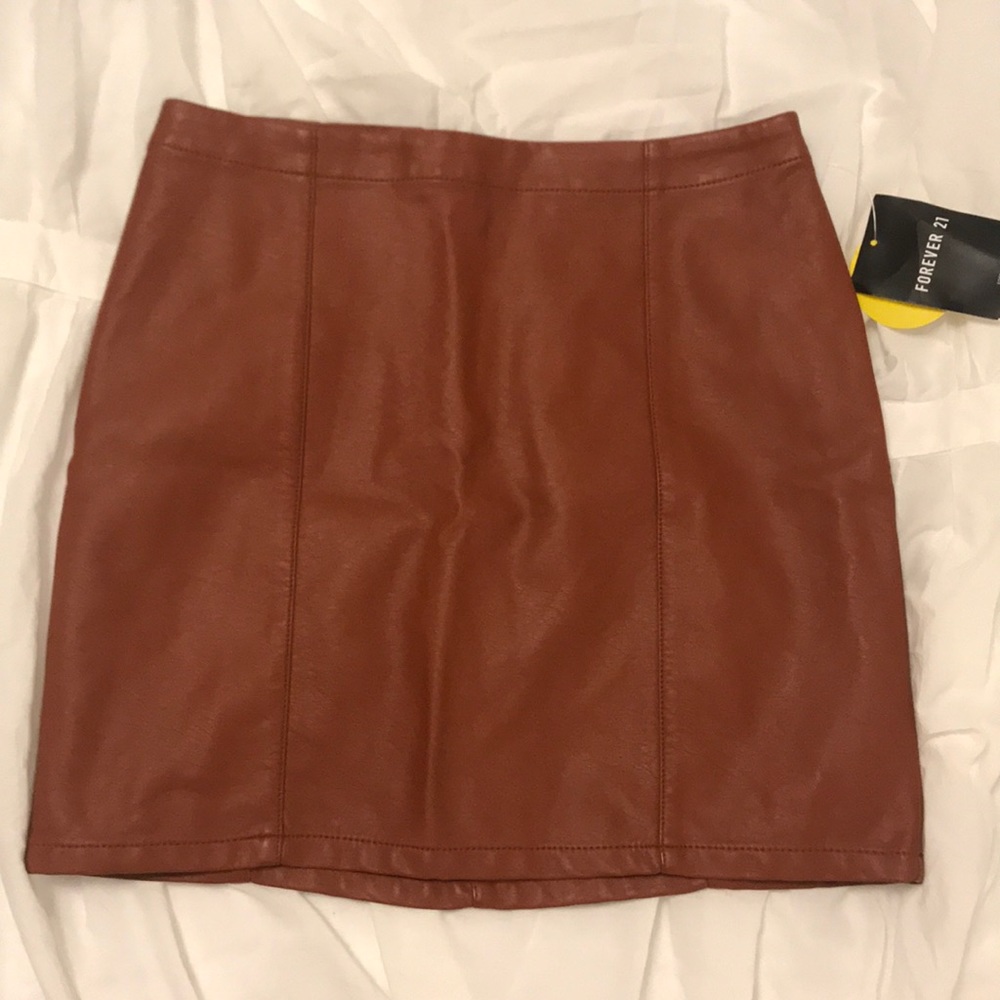 Cute Forever 21 fake leather skirt!!